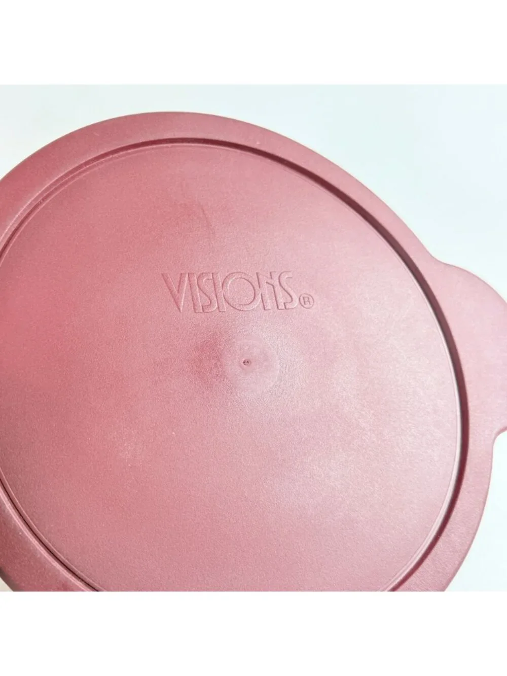 Visions Corning  2.5L Cranberry Glass Casserole Dish With Lid Plastic Cover 1156